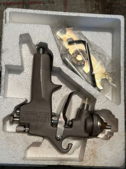 Пистолет за боядисване чешки