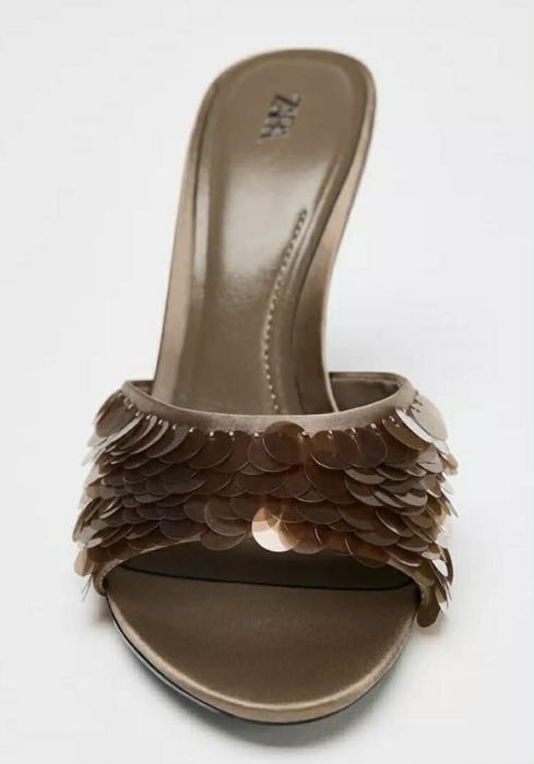 Zara Сандали с Пайети