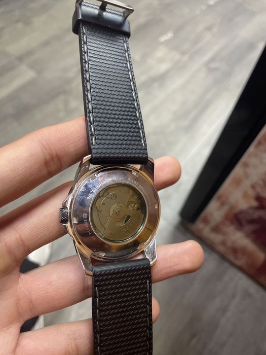 Часы Orient продам срочно