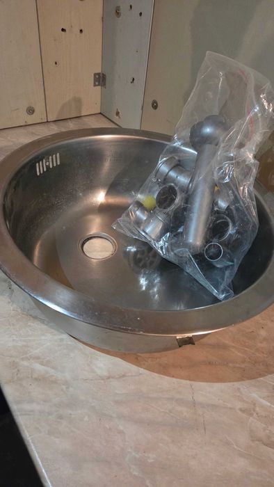 Мивка за кухня алпака кръгла плюс подарък сифон.