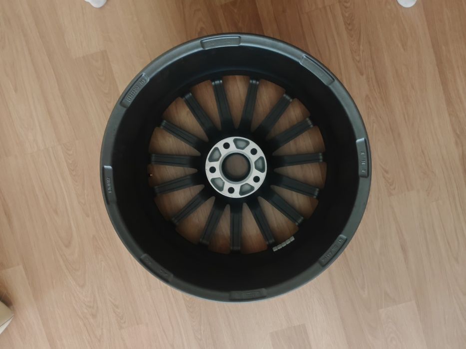 Janta AEZ R19, noua