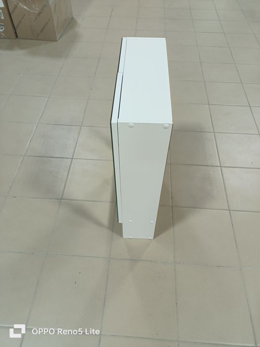 Навесной шкаф в ванную