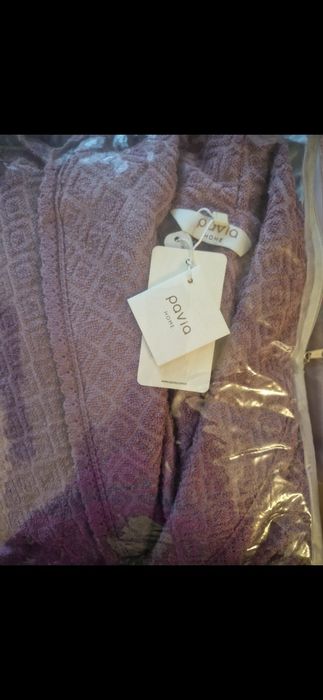 Продам халаты Pavia