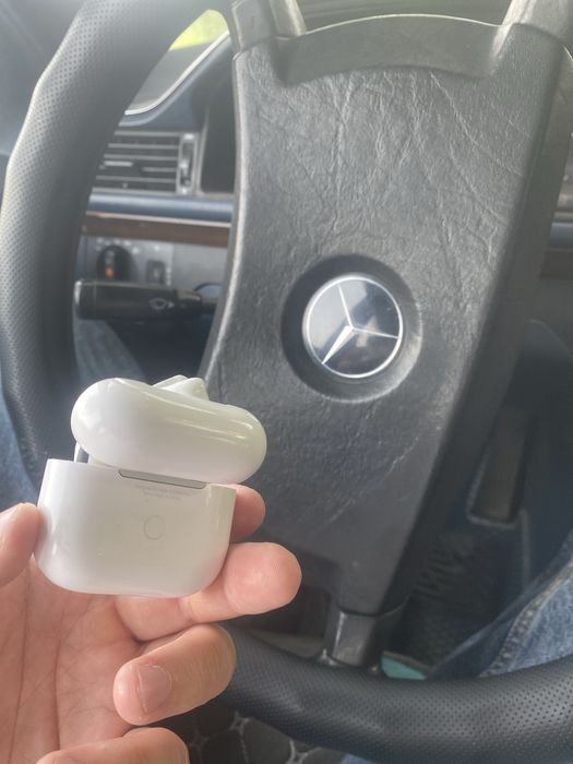 Продам airpods 3