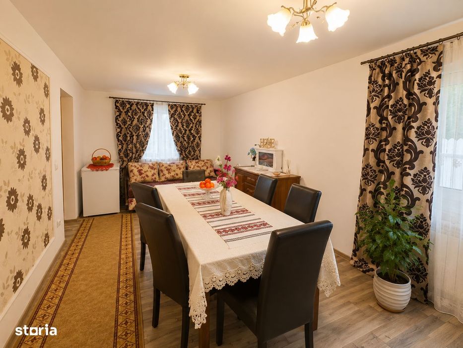 Casă premium 4 camere de vânzare în zona Parcului Cornișa