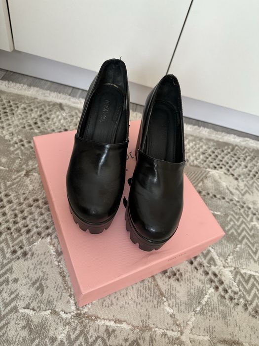 Распродажа женской обуви