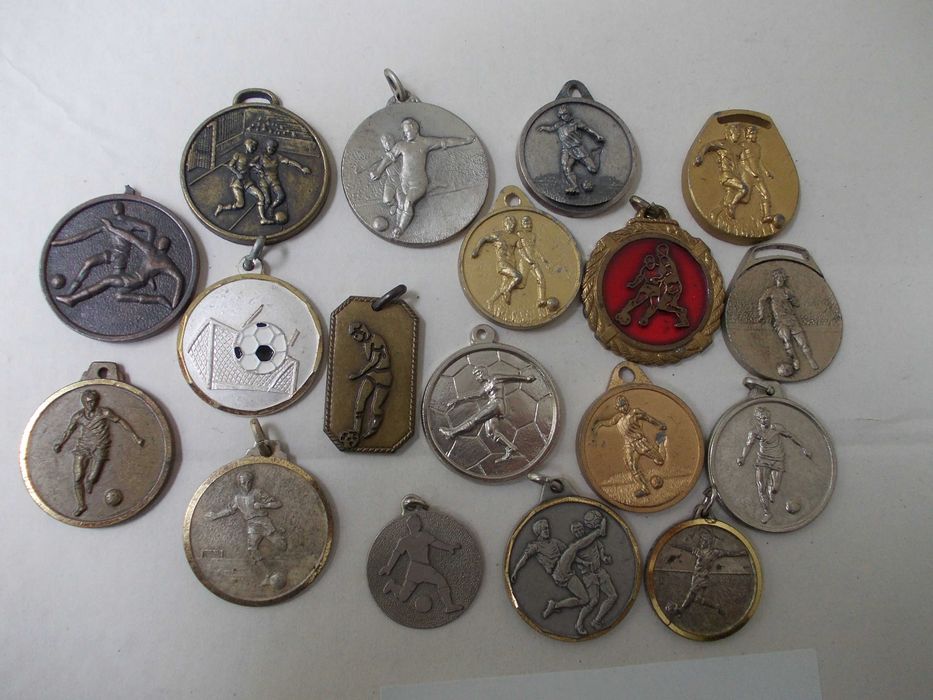 Medalii decoratii sport fotbal
