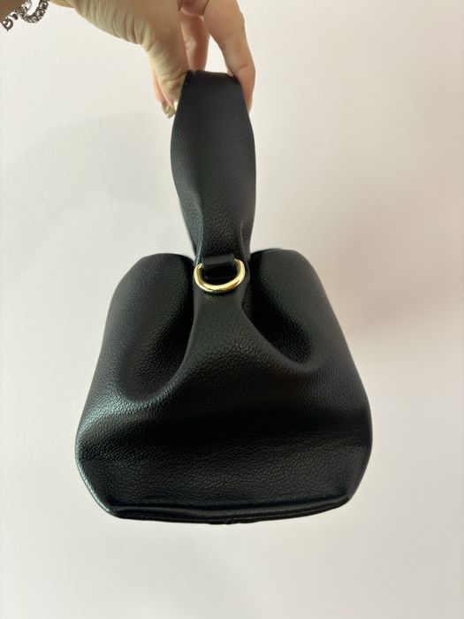 Елегантна чанта