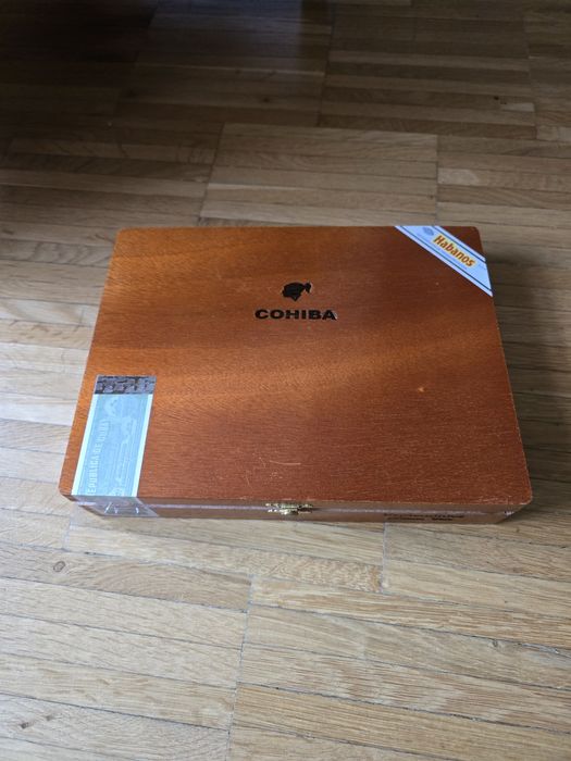 Trabucuri Cohiba si aRomeo y Julieta