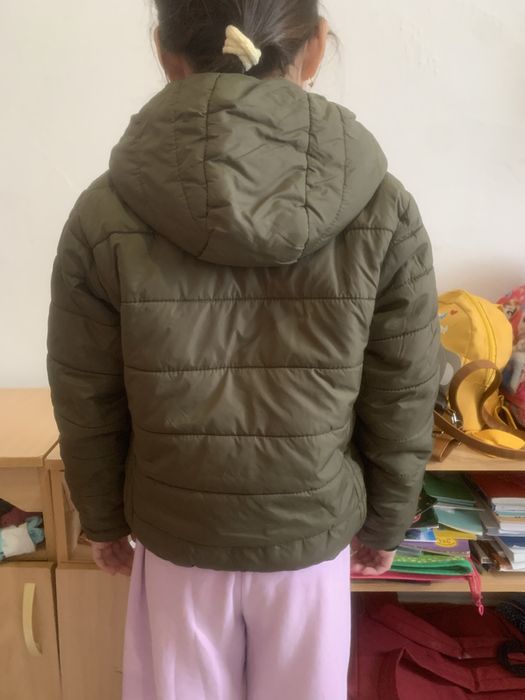 Весенняя куртка для мальчиков 7-8 лет