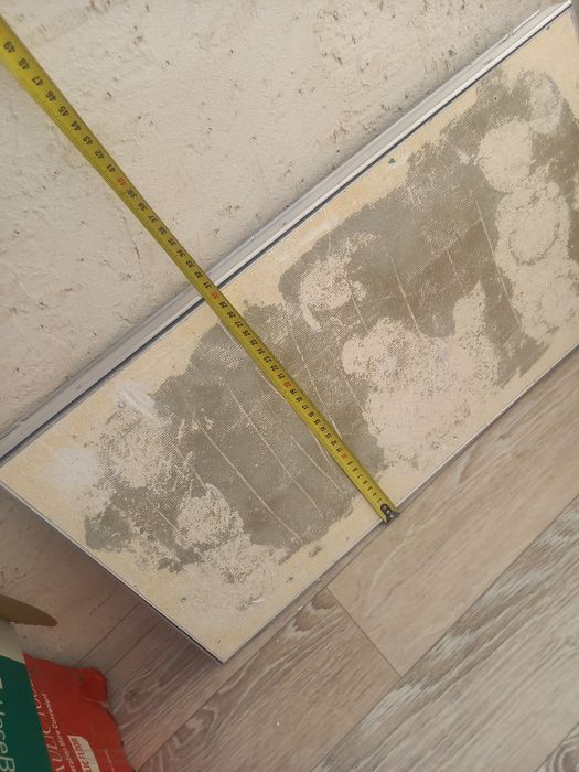 Продам люк сантехни