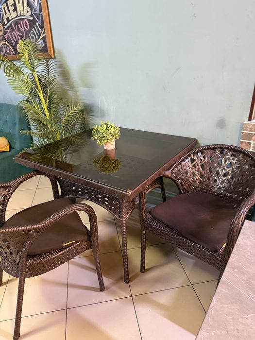 Комплект стол и 2 стула ротанг