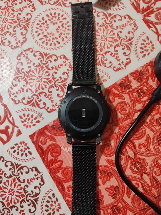 Vînd ceas Samsung ghir3 frontier