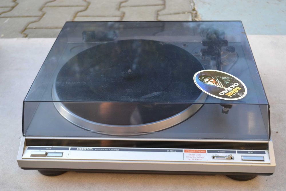Pick up Onkyo CP 1026 A