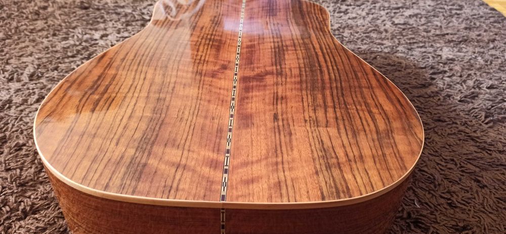 Chitara Electro Acustica Solid wood Top Samick Greg Bennett Cedar Ovangkol Fishman electronics