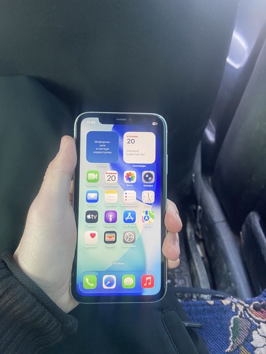 Айфон 11 64гига