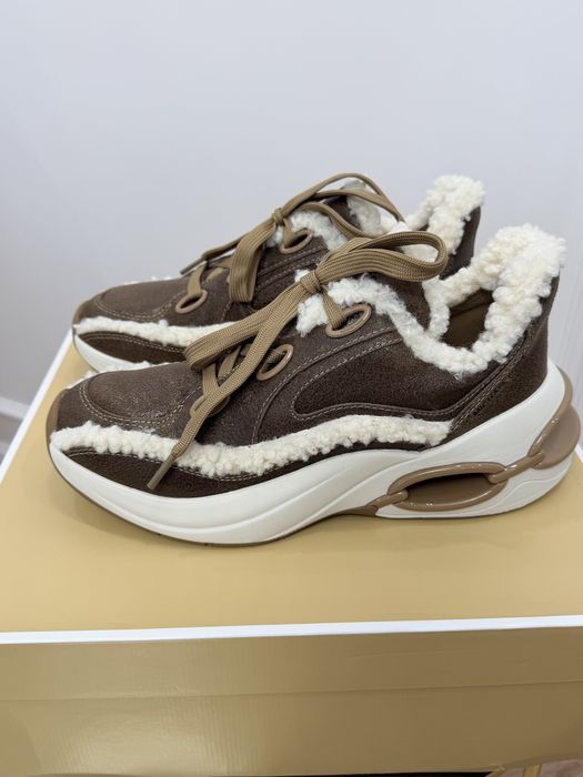 Продам Кроссовки Michael Kors Новые‼️