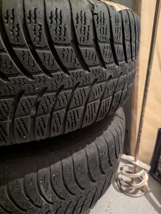 URGENT, set de roti de iarnă