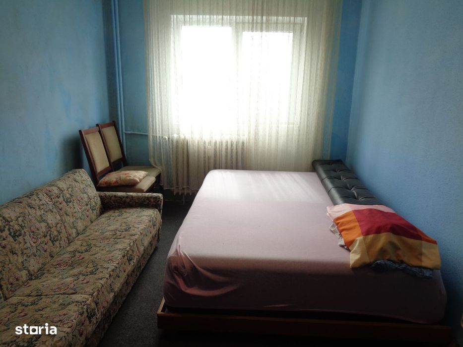 Apartament 3 camere confort 1 MICALACA-ORIZONT, etaj 1 geam la baie