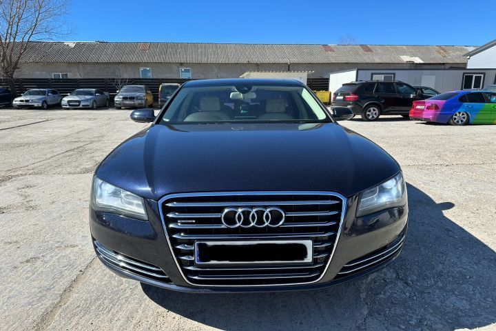 Bara fata  Audi Audi A8 D4/4H  [din 2010 pana  2014] Sedan 3.0 TDI qu