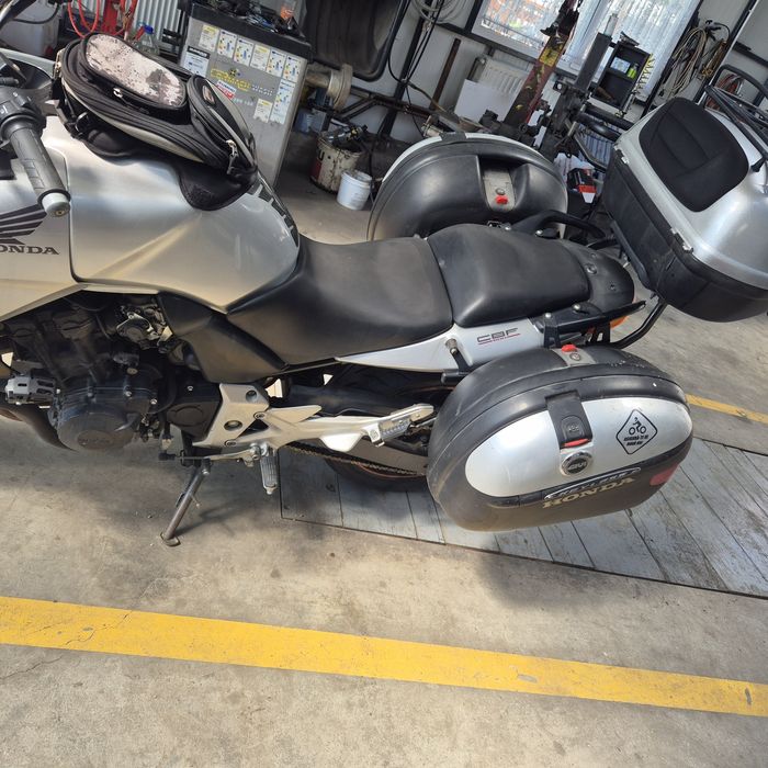 Vand motociclete honda cbf 600