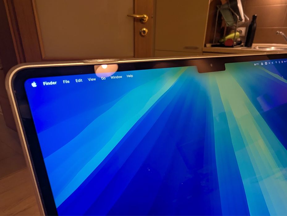 MacBook Air M2 като нов