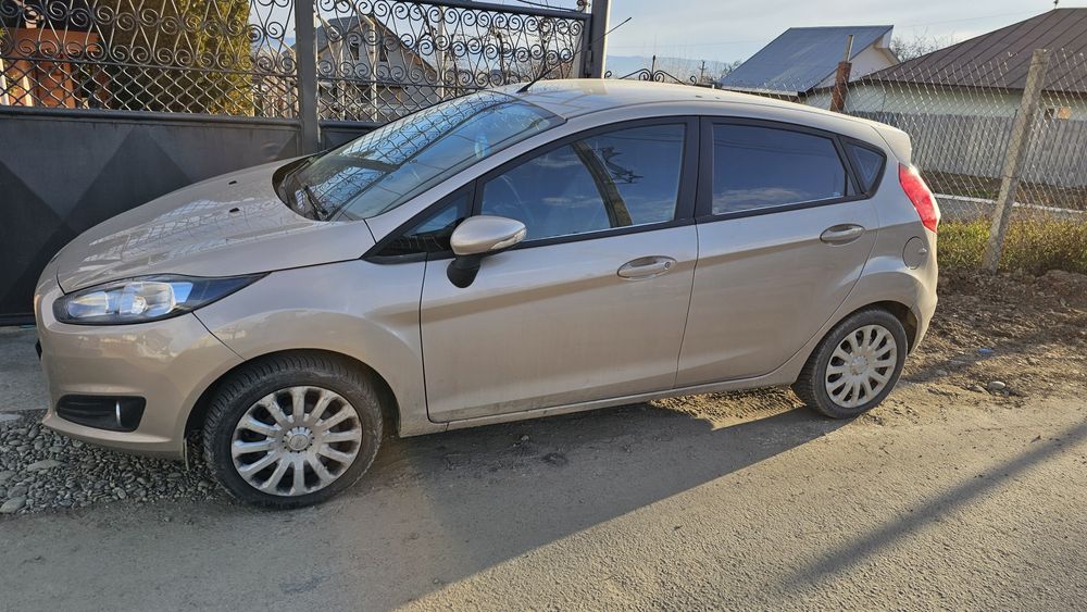Ford fiesta mk 7 2016 km 60.000