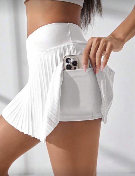 Тенис плисирана пола с къси гащи