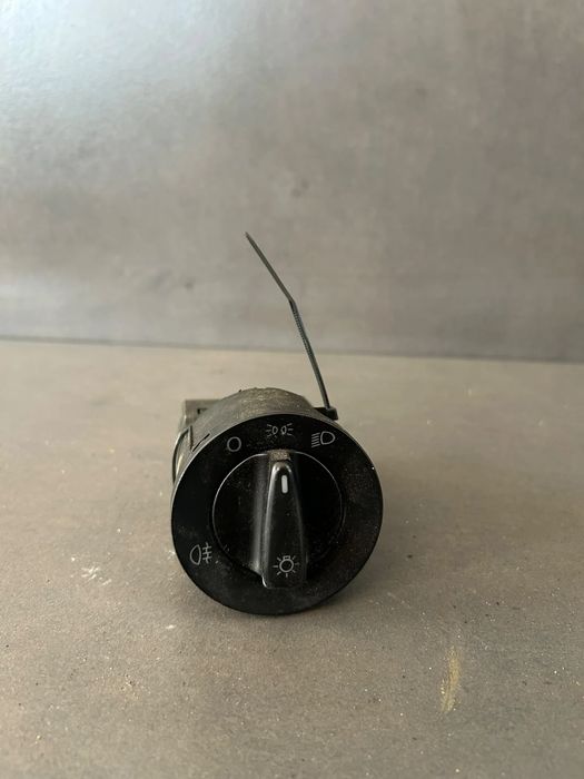 Comutator faruri 1C0941531 Volkswagen VW Golf 2001 1.6 MT (105 hp)