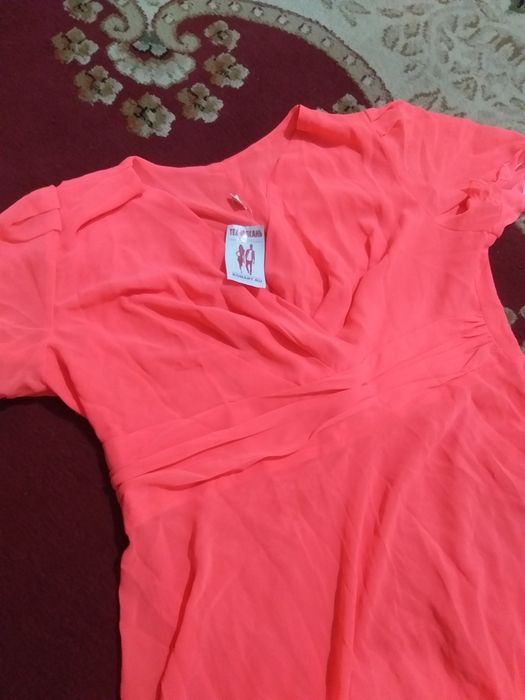 Женская одежда 52-54 размер