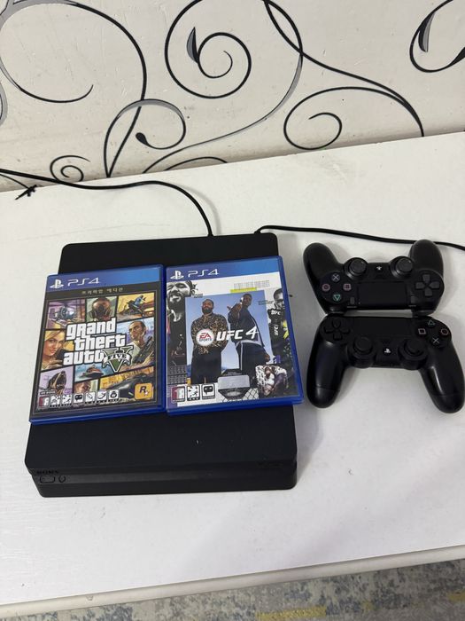 PS 4 отличныый 512 GB
