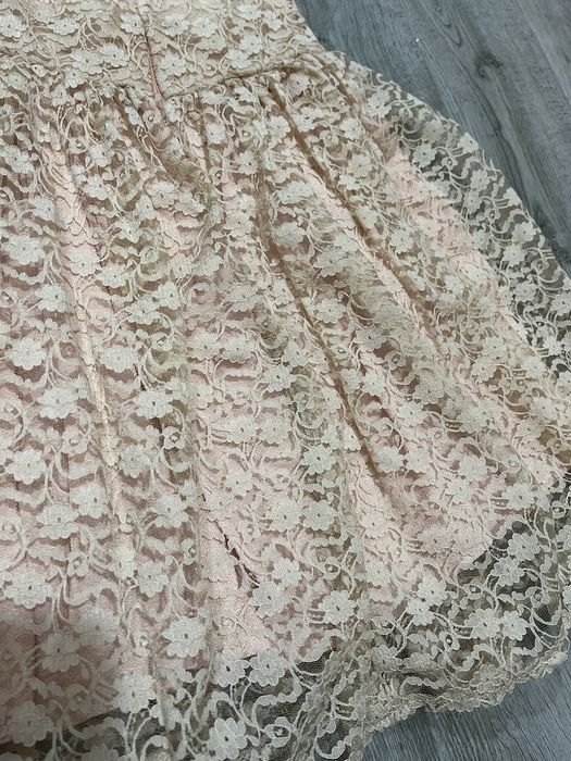 Дантелена  рокля