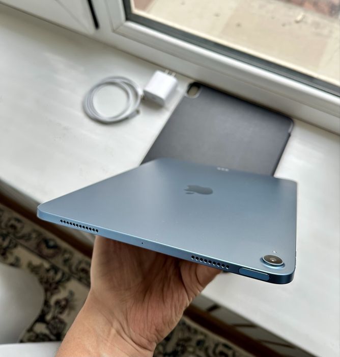 iPad Air M1 Blue 256GB WiFi