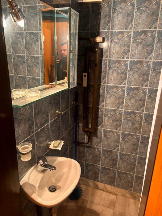 Дава се под наем Тристаен апартамент в София, Център - 100 кв.м за 800 € - Снимка #6