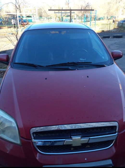 Продам машину Шевроле
