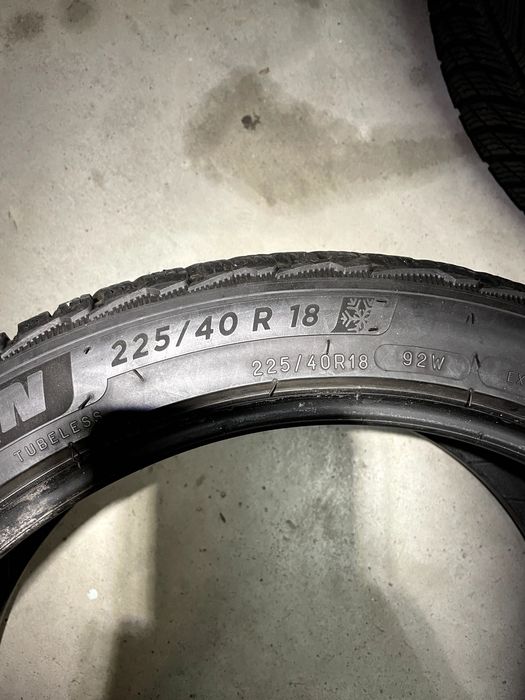 Michellin Pilot Alpin 5 225/40 R18 DOT 2320