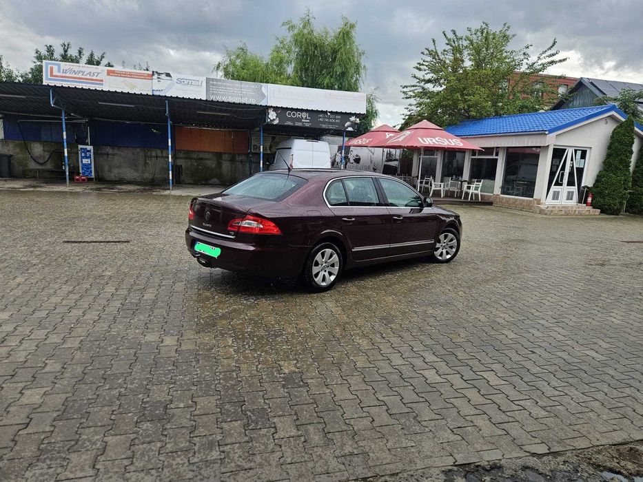 Skoda Superb 1.9 TDI 2009 | 5 trepte | 4.000€ cash / Variante automată