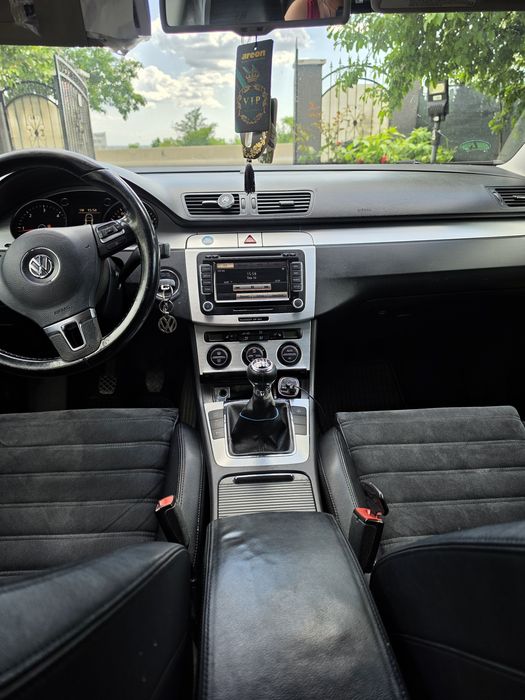 DE VANZARE  passat 2010 euro 5 170 cai