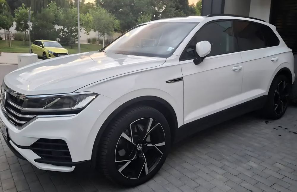Vw Toureg 3.0TDI 231k.s 2020g.