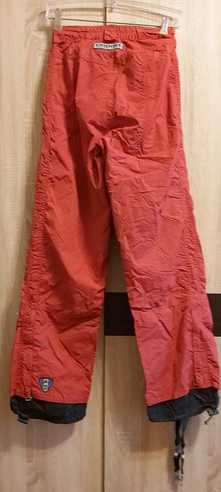 De vânzare PANTALONI matlasați de Damă măr.S