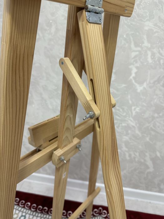 новый качественный мольберт