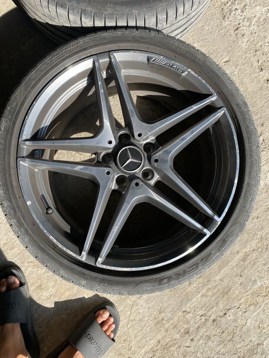 Jante originale mercedes amg 19 inch cu cauciucuri 255/35/19