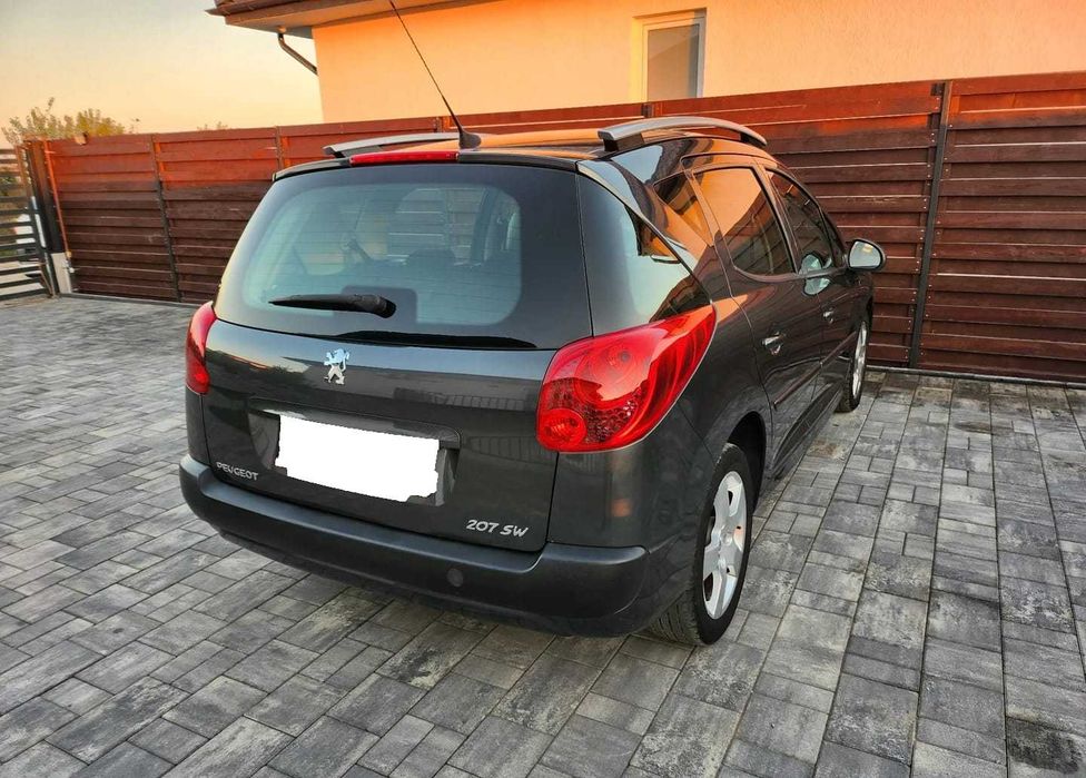 Peugeot 207 SW Automatik Premium Panoramic Euro 5