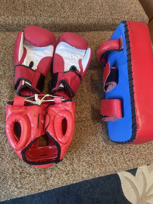 Продам б/у комплект