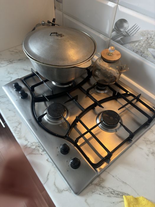 Газ плита и духовка