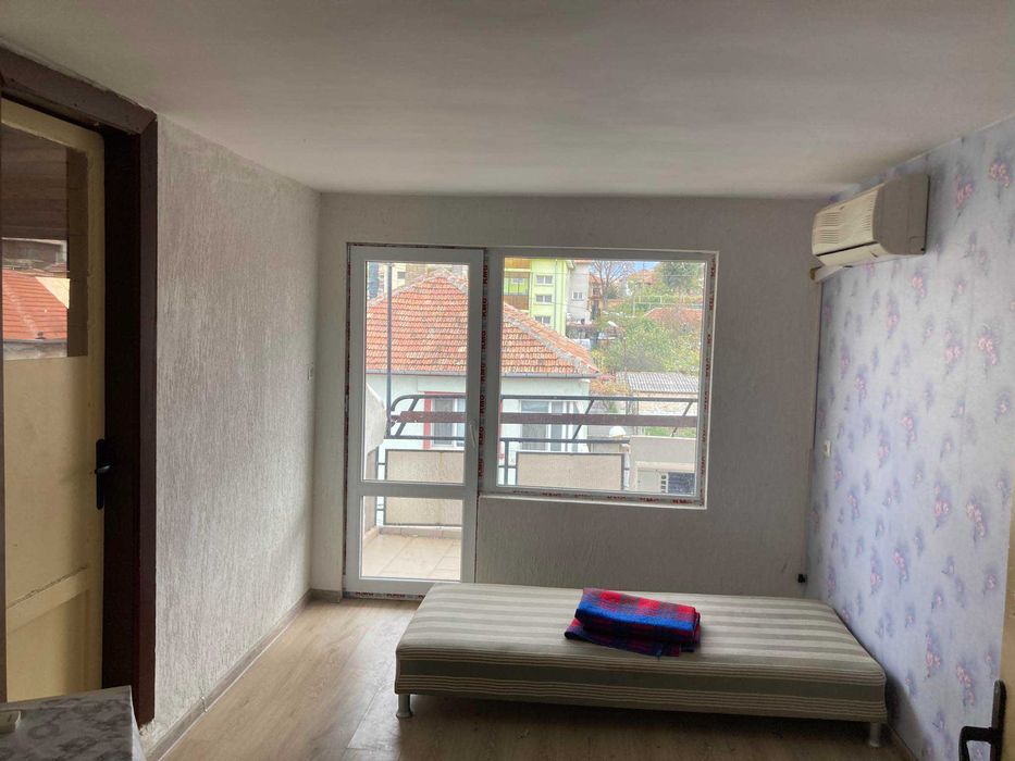 Продава се Етаж от къща в Разград, Лудогорие - 150 кв.м за 578 €/кв.м - Снимка #12