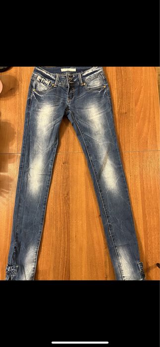 Дамски дънки