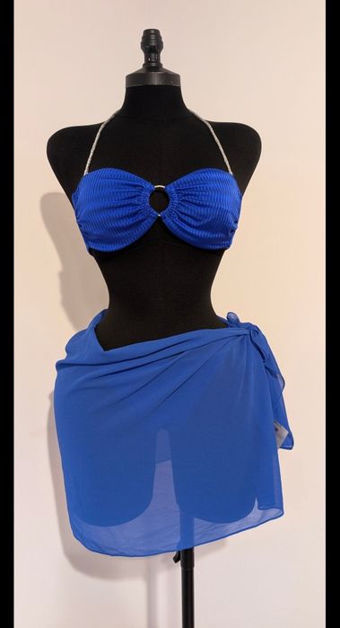 Costum de baie albastru electric – 2 piese + pareo