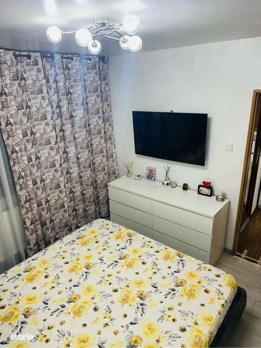 Apartament 3 camere - zona Lipovei - Etaj 2 - Centrala Proprie OCAZIE! — fotografia 3