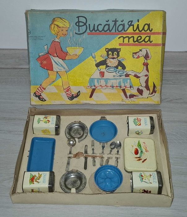 Jucarie veche SET "BUCATARIA MEA" - Ambalajul Metalic Timisoara LUGOJ